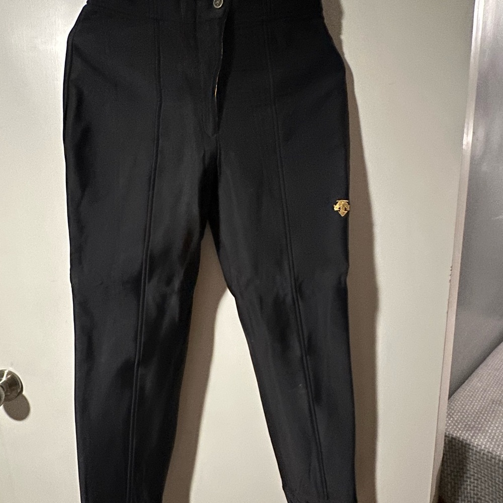 Descente Ski/Snowboard pant. 28R